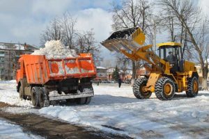 Уборка и вывоз снега в Москве и по области